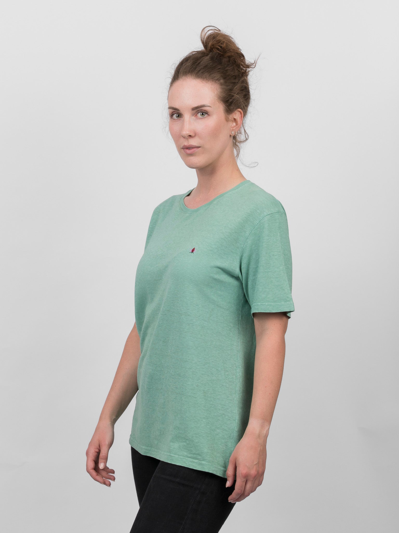 Atmungsaktives Hanf-T-Shirt in Flieder, Creme oder Seafoam für Frauen - Khala