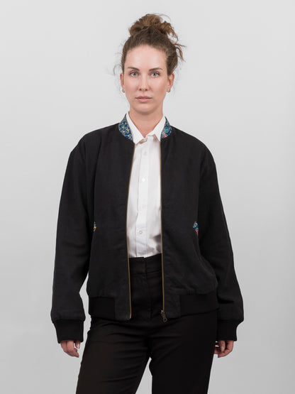 Schwarze Damen Hanf Wendejacke mit blauem Print 'Moongarden' - Khala